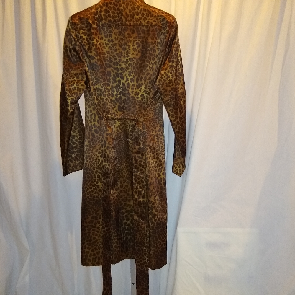 Coat - Picture 7 of 12